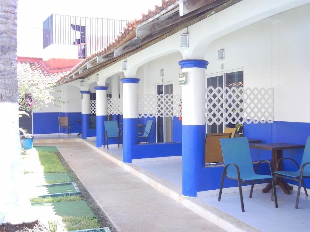Hotel Plaza Almendros, Isla Mujeres Bagian luar foto