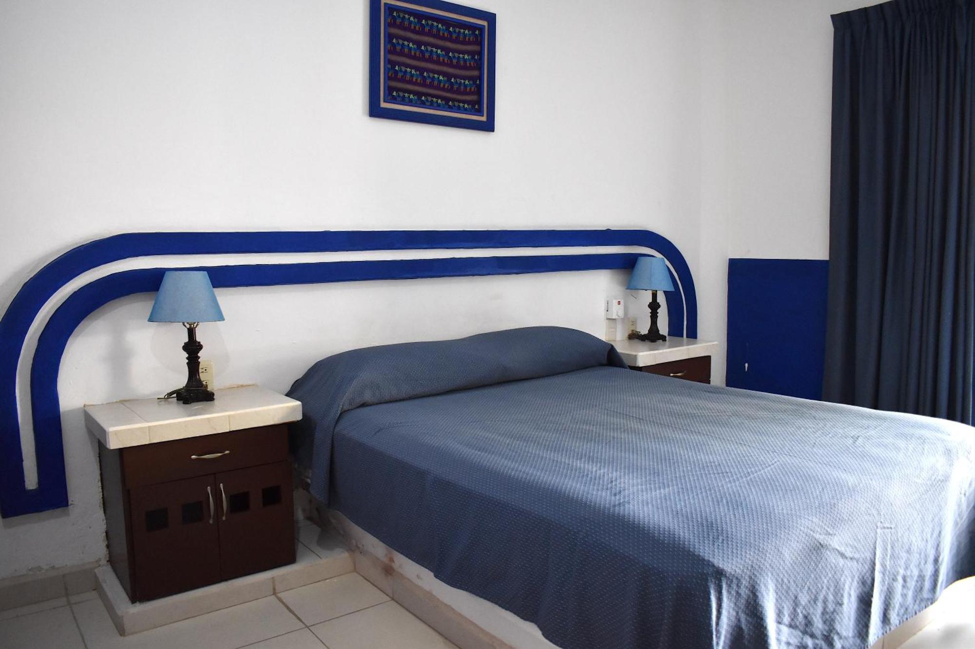 Hotel Plaza Almendros, Isla Mujeres Bagian luar foto